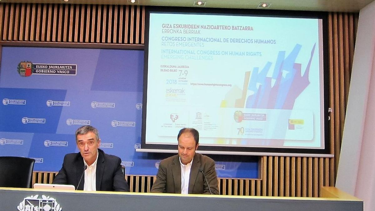Gobierno vasco pospone hasta principios del próximo curso escolar la implantación en las aulas del programa 'Herenegun'