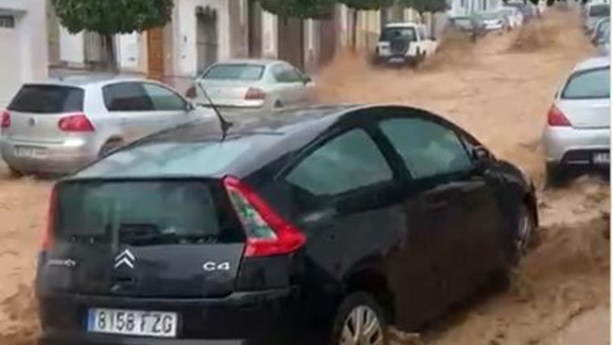 Una tremenda granizada afecta a Fernán Núñez