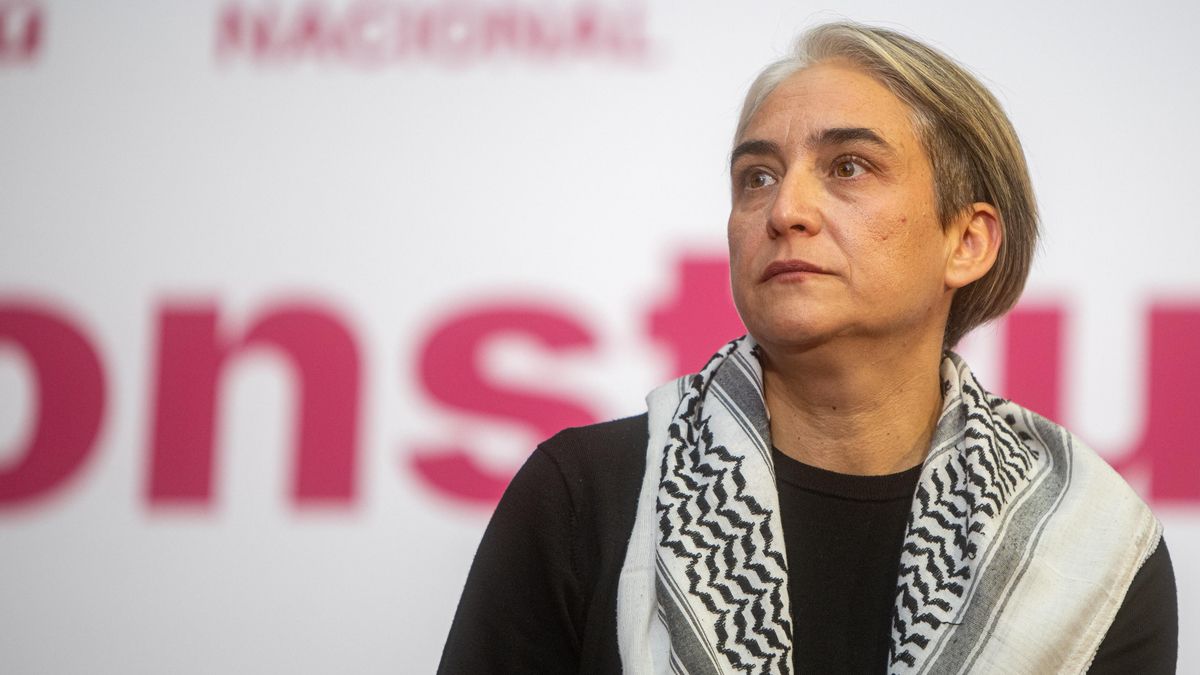 Ada Colau responde a Oriol Junqueras: "No necesito que me bendiga para ser diputada"