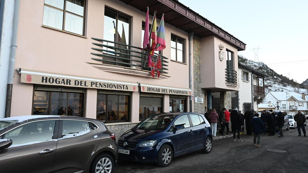 El 'Gordo' de la Lotería de Navidad dejó una lluvia de millones en Villamanín (León) con varias series del número 79.432 vendidas por la comisión de fiestas de la localidad