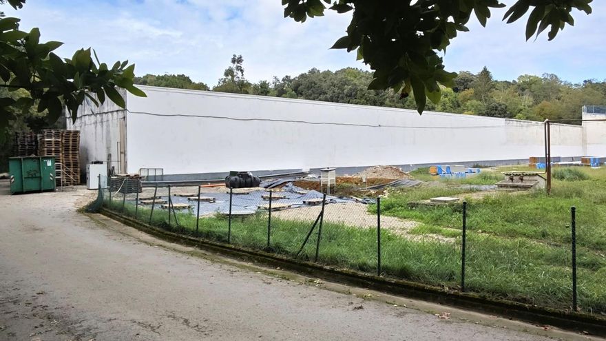 Aspecto del actual sondeo que la empresa está llevando a cabo en la zona del manantial.