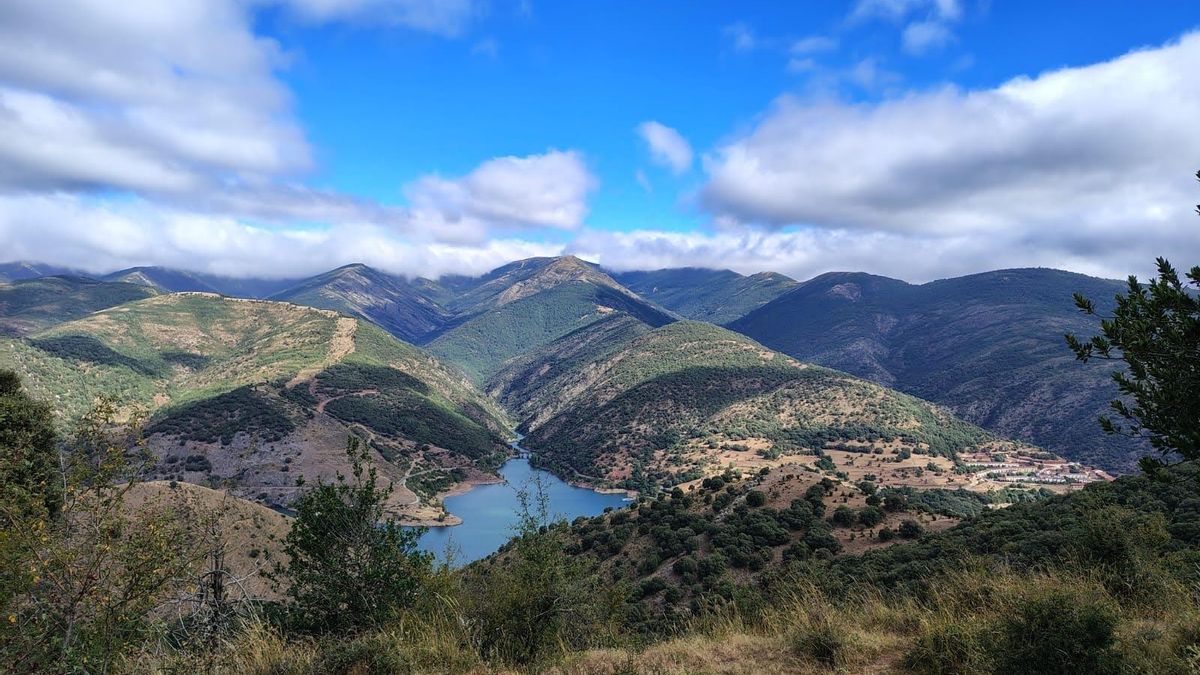 Pocas nubes y temperaturas sin cambios este viernes en La Rioja