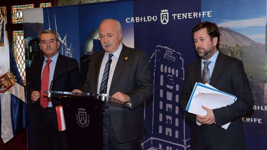 La Fiscalía pide imputar a los dos últimos presidentes del Cabildo de Tenerife por Coalición Canaria