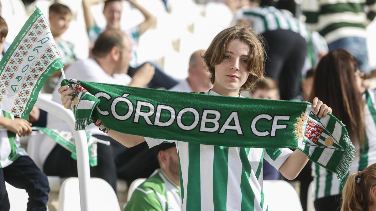 Grada Blanquiverde del Córdoba CF - AD Ceuta