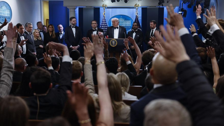 Llevo una década cubriendo a Trump. En la cena de los corresponsales de la Casa Blanca, sentí la oscuridad de forma visceral