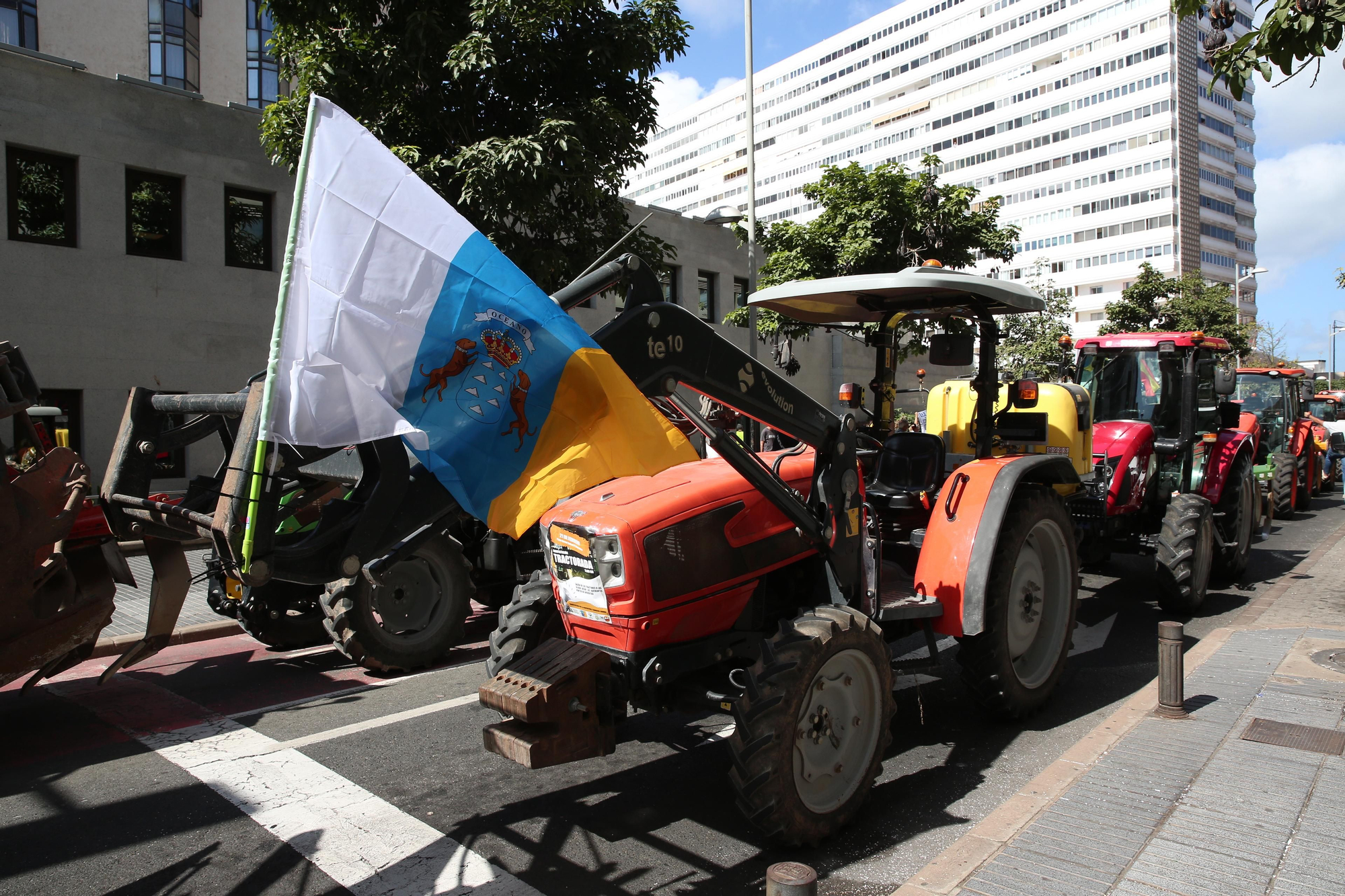 Así se vivió la protesta de agricultores y ganaderos en Gran Canaria