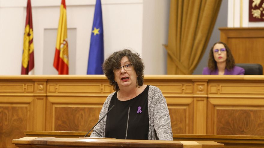 Rosario de Miguel, docente: "En los años 70 había una asignatura para ser buena madre y la perfecta ama de casa”