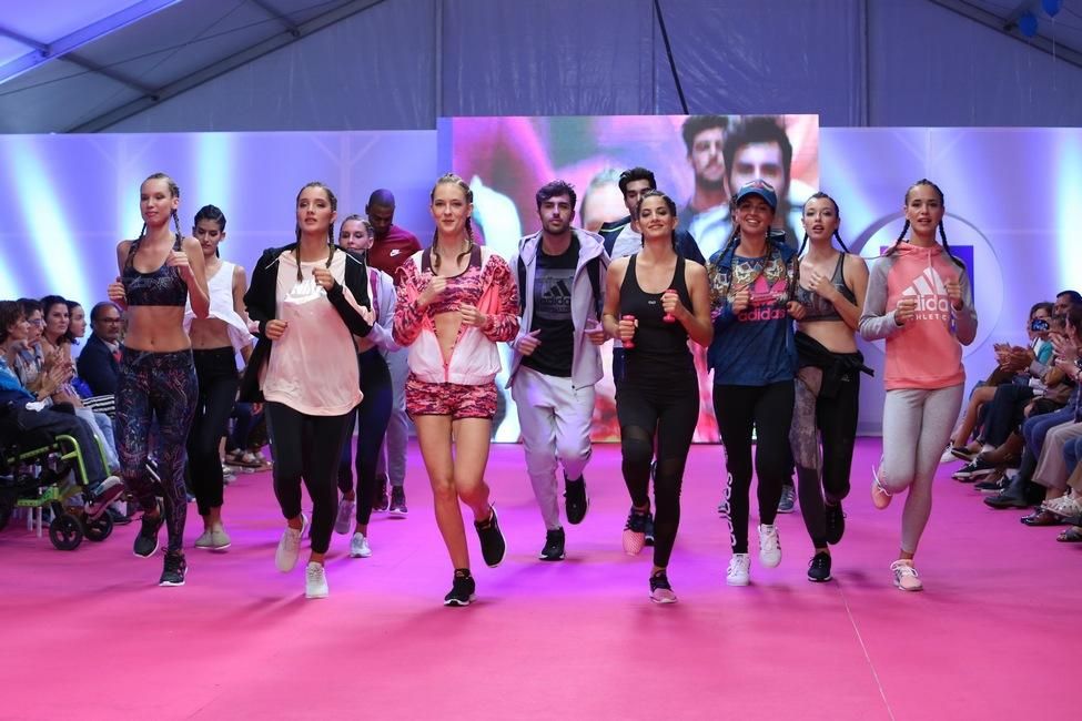 Desfile del Centro Comercial Siete Palmas. (ALEJANDRO RAMOS)