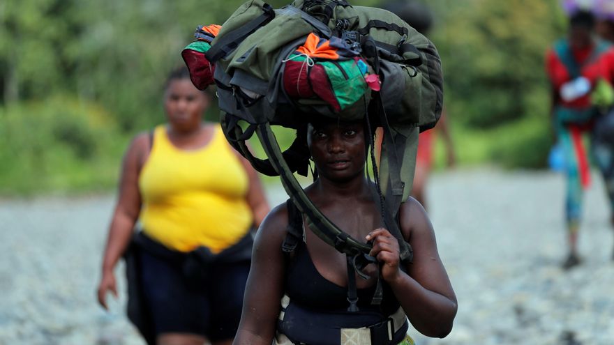 Unos 10.000 migrantes varados en la frontera colombiana en ruta a Centroamérica