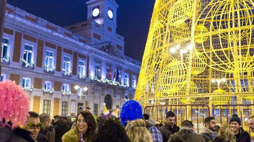 Guía para despedir el año en la Puerta del Sol: aforos, transporte y seguridad en uvas y preuvas