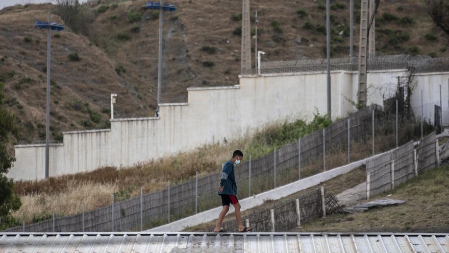 Las familias que buscan a sus niños desde Marruecos: "Estamos desesperados"