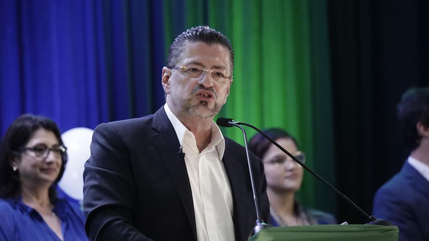 Costa Rica hará cambios a la política migratoria si no sube el apoyo internacional