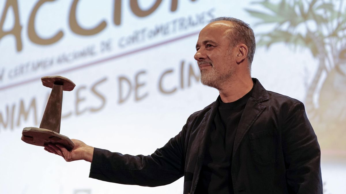 Javier Gutiérrez, actor:  "Con los premios comparto cómo son las tripas del cine, el teatro y la televisión por dentro"