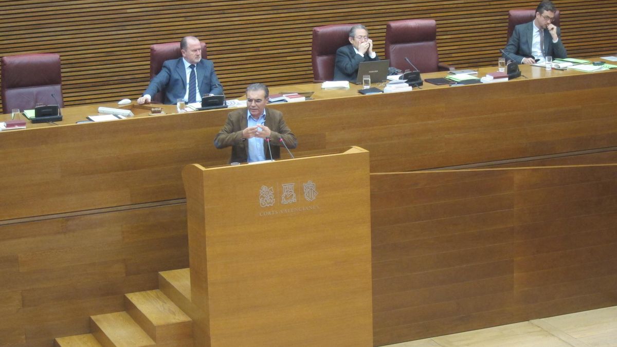 El PP rechaza crear en las Cortes valencianas una comisión de investigación sobre el coste del aeropuerto de Castellón