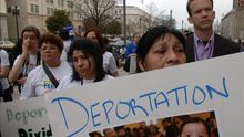 Manifestación contra la deportación de inmigrantes.