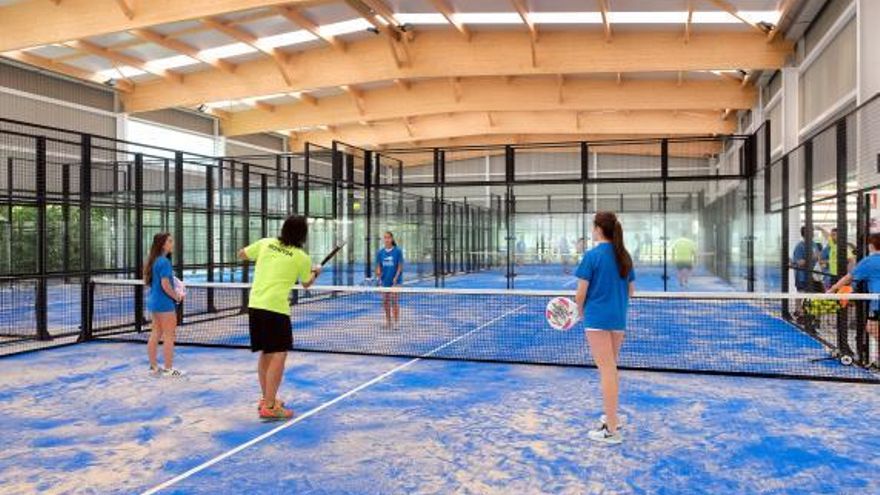 El PSOE exige explicaciones por la destitución "exprés" del director del IMD de Santander tras conocerse la contratación de un familiar por un club subvencionado