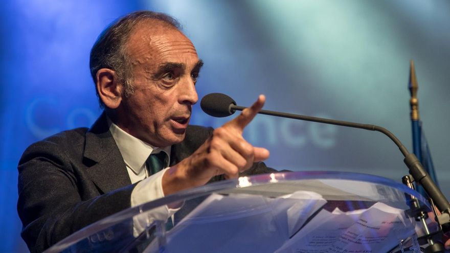 Eric Zemmour da un discurso en la reunión "Día de los Conservadores", septiembre 2021.