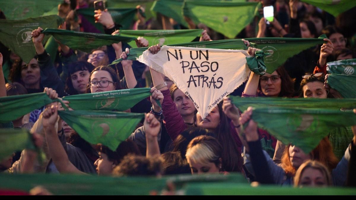 Día de Acción Global por el Aborto Legal: con un pañuelazo frente al Congreso, el grito verde vuelve a las calles