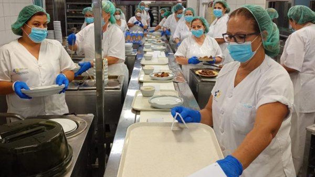 El Hospital de La Palma ofrece a las personas ingresadas menús especiales por Navidad