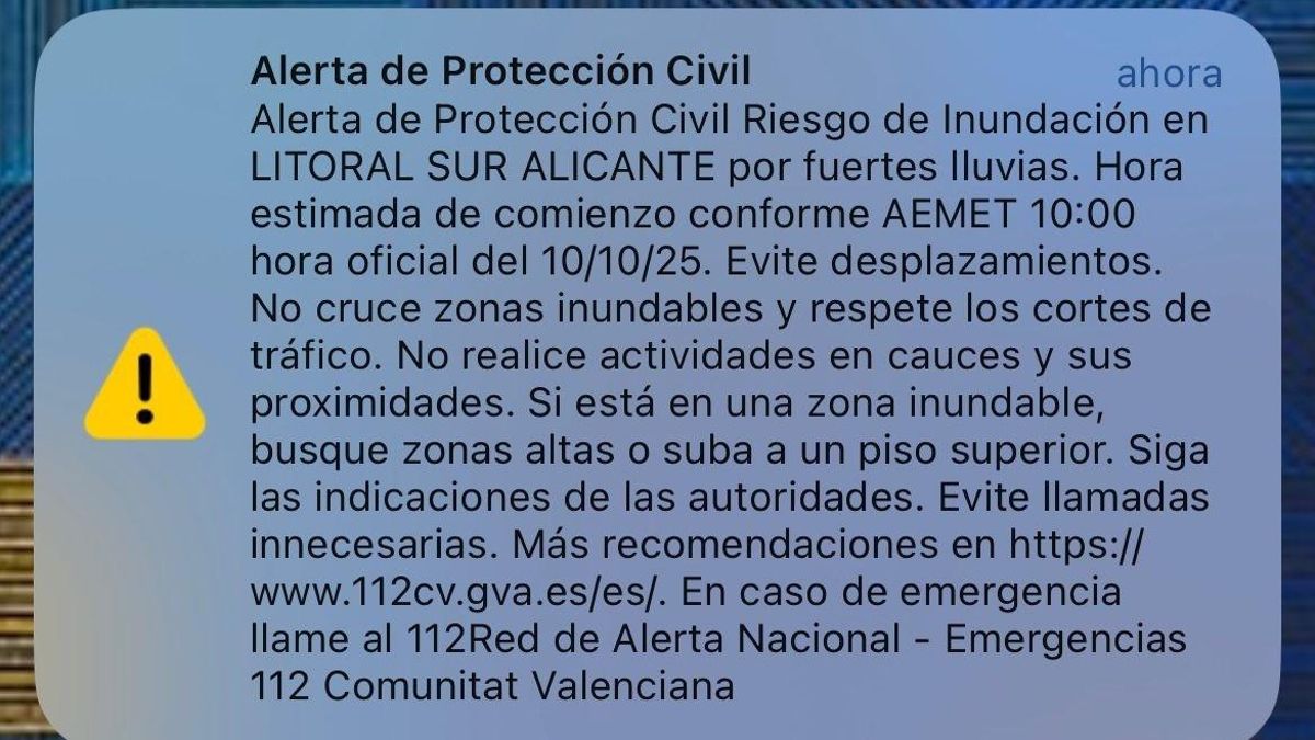 Emergencias envía un Es-Alert a los móviles del litoral sur de Alicante por la alerta roja por lluvias de este viernes