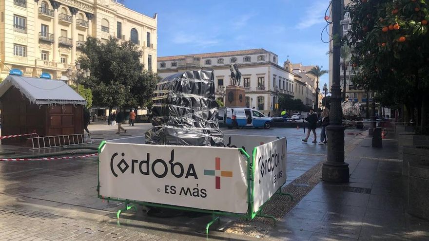 La escultura andalucista de Belmonte encuentra su hueco en Las Tendillas