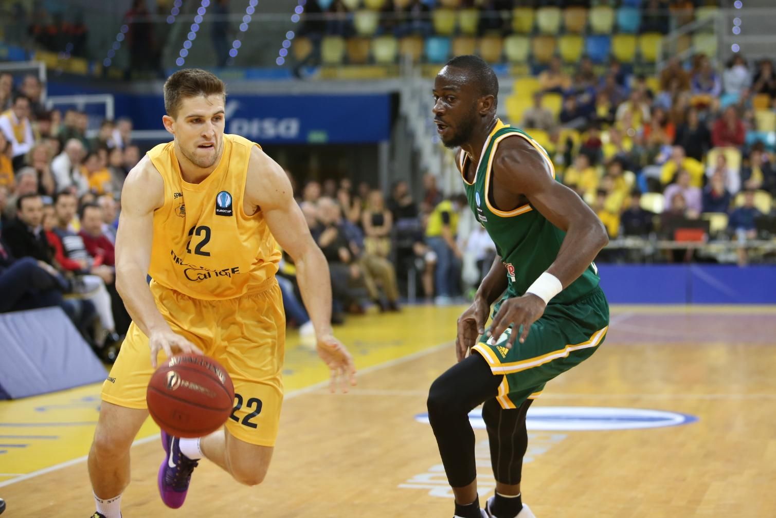Imágenes del encuentro disputado en el Gran Canaria Arena entre el Herbalife y el Limoges. (Alejandro Ramos).