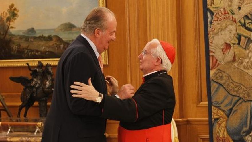 Juan Carlos I junto a Antonio Cañizares.