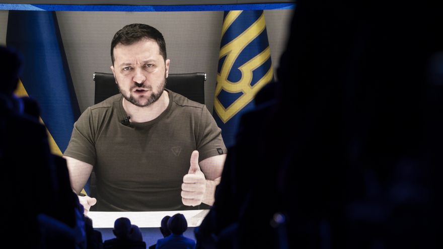 El presidente ucraniano, Volodimir Zelenski, en un intervención el pasado lunes, 23 de mayo. EFE/EPA/LAURENT GILLIERON