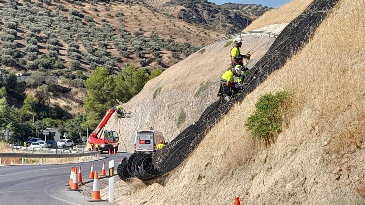 Impulsan obras de emergencia para estabilizar los taludes en la carretera A-3131 a su paso por Jauja