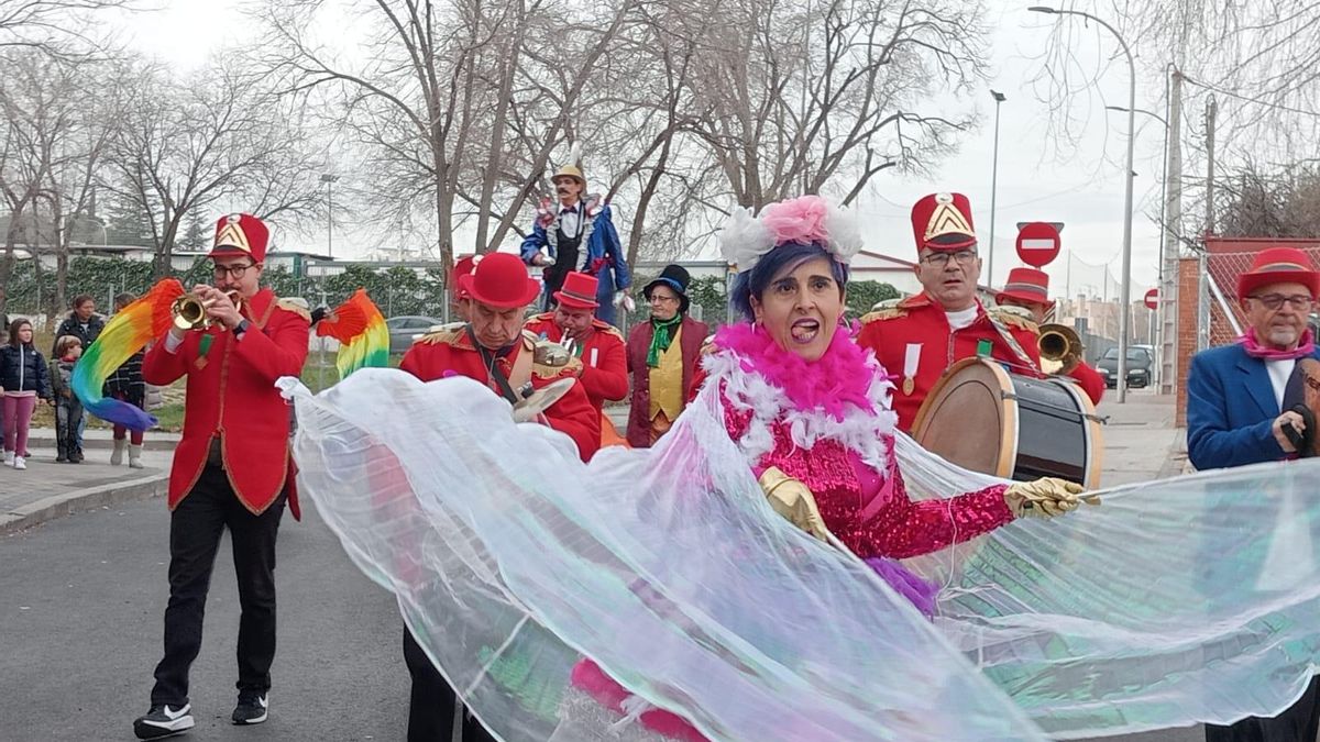 Imagem do desfile de Sancinarro que aconteceu no dia 3 de janeiro nesta área do bairro de Ortaleza.