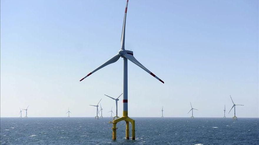 Canarias planea invertir 5.500 millones de euros para alcanzar el 60% de renovables en 2030