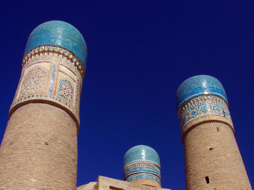 Cúpulas de Chor Minor. Aunque se los conoce como minaretes, estas torres servían de almacenes.
