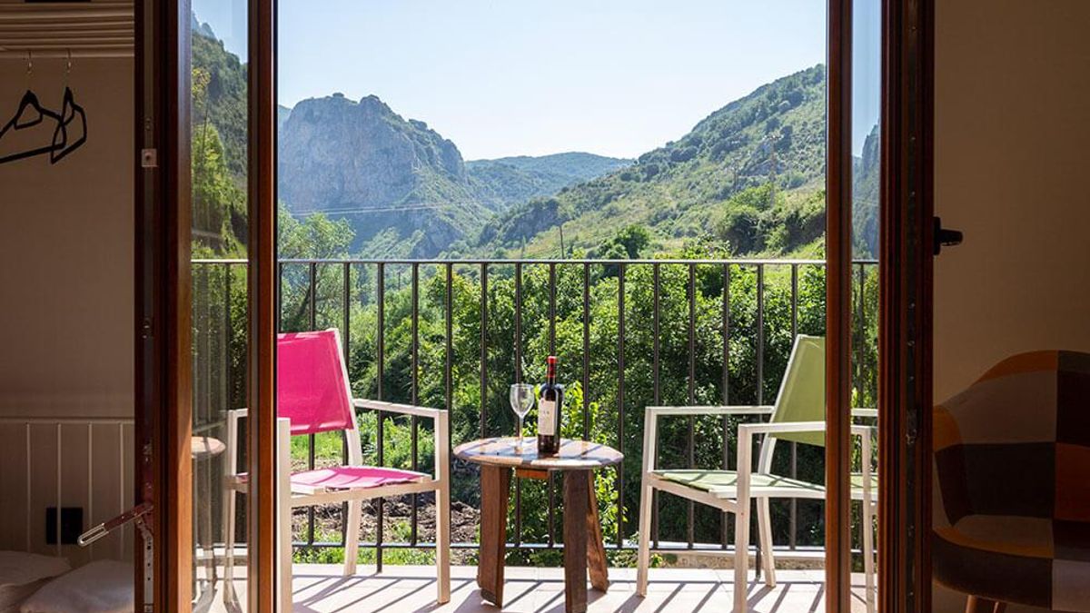 El eclipse solar del año que viene ya deja las primeras reservas en las casas rurales de La Rioja