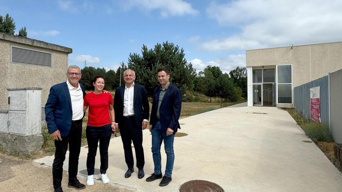 León Propone plantea al Gobierno que no haya más presión de inspección fiscal respecto a sitios como Madrid