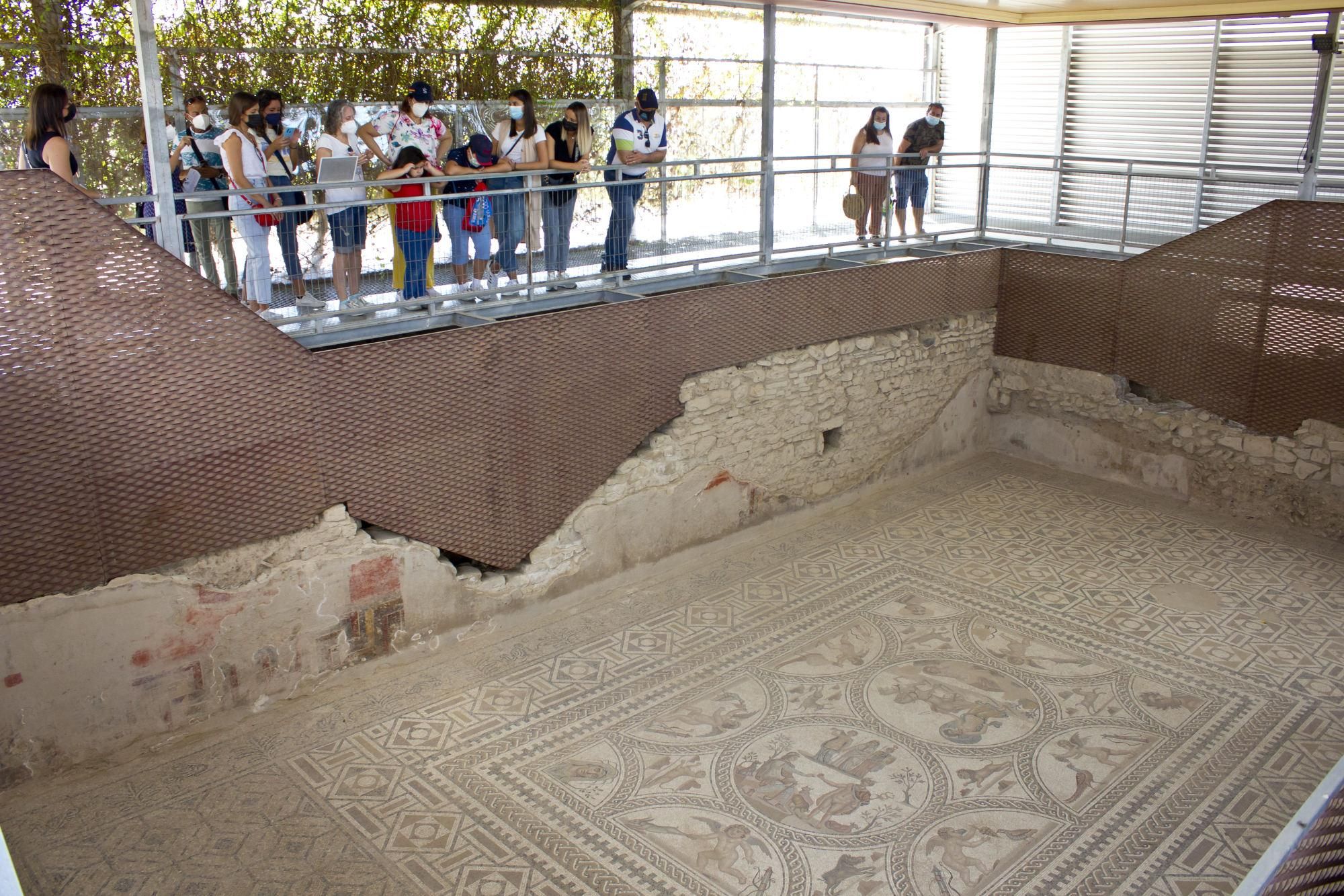Mosaico de Los Amores. Esta joya romana en Cástulo es de los mejores mosaicos hispanos.