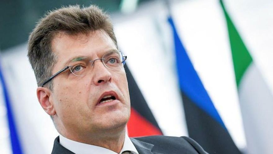 El comisario europeo Lenarcic: Es comparable a las plagas de la Edad Media