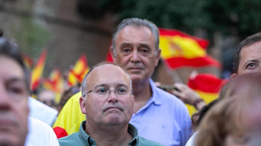 Miguel Tellado, durante una concentración en solidaridad con Ceuta, a 2 de septiembre de 2026, en Toledo.