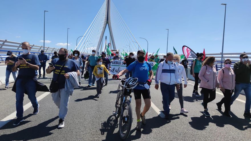 El 1 de mayo más guerrero en Cádiz: "No queremos que la Bahía sea otro Benidorm"