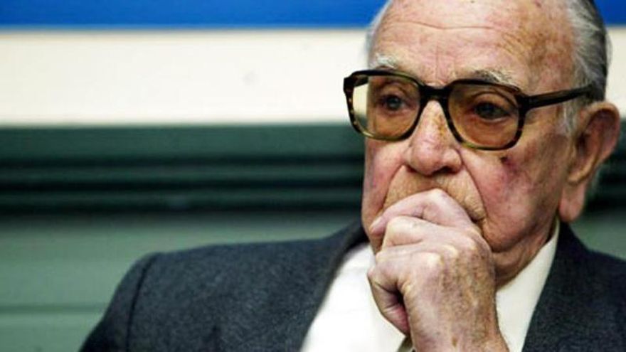 Victoriano Crémer, poeta, periodista y escritor.