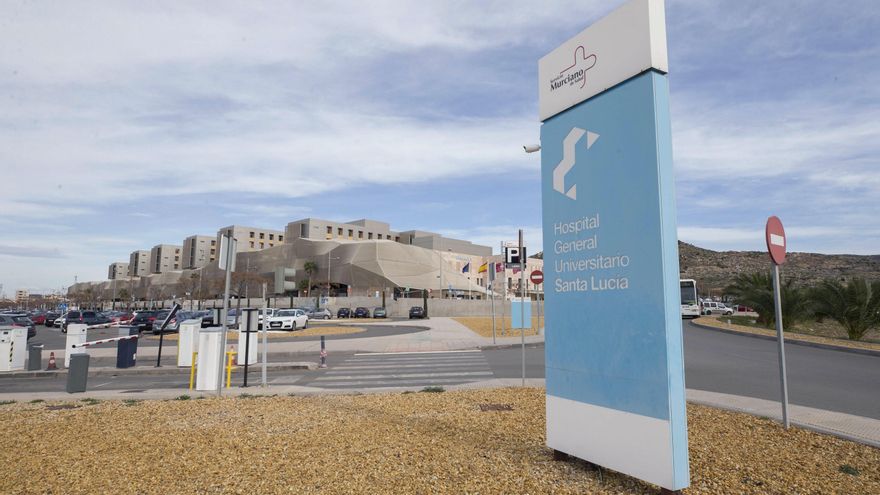 Más de un centenar de intoxicados por un brote de Salmonella en un hotel La Manga (Murcia)