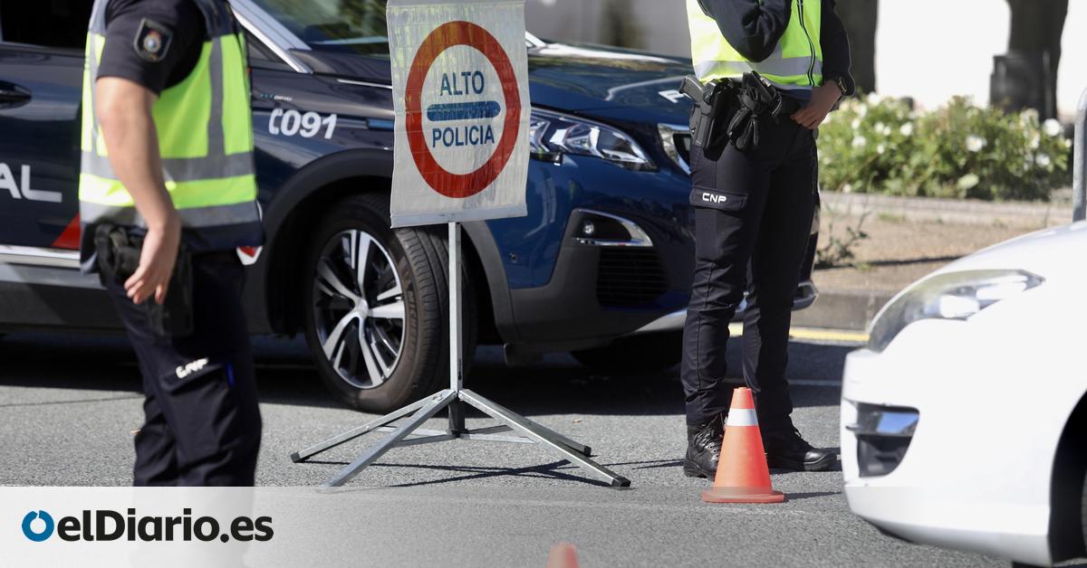 La DGT pone el foco en las distracciones al volante: vigilará hasta el 12 de octubre esta común infracción