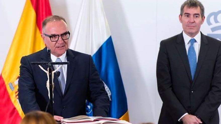 Canarias está desde 2014 entre las autonomías con más conciertos sanitarios, pero Clavijo se lo reprocha a este Gobierno