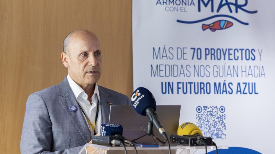 El director de flota de Fred. Olsen Express, Juan Ignacio Liaño