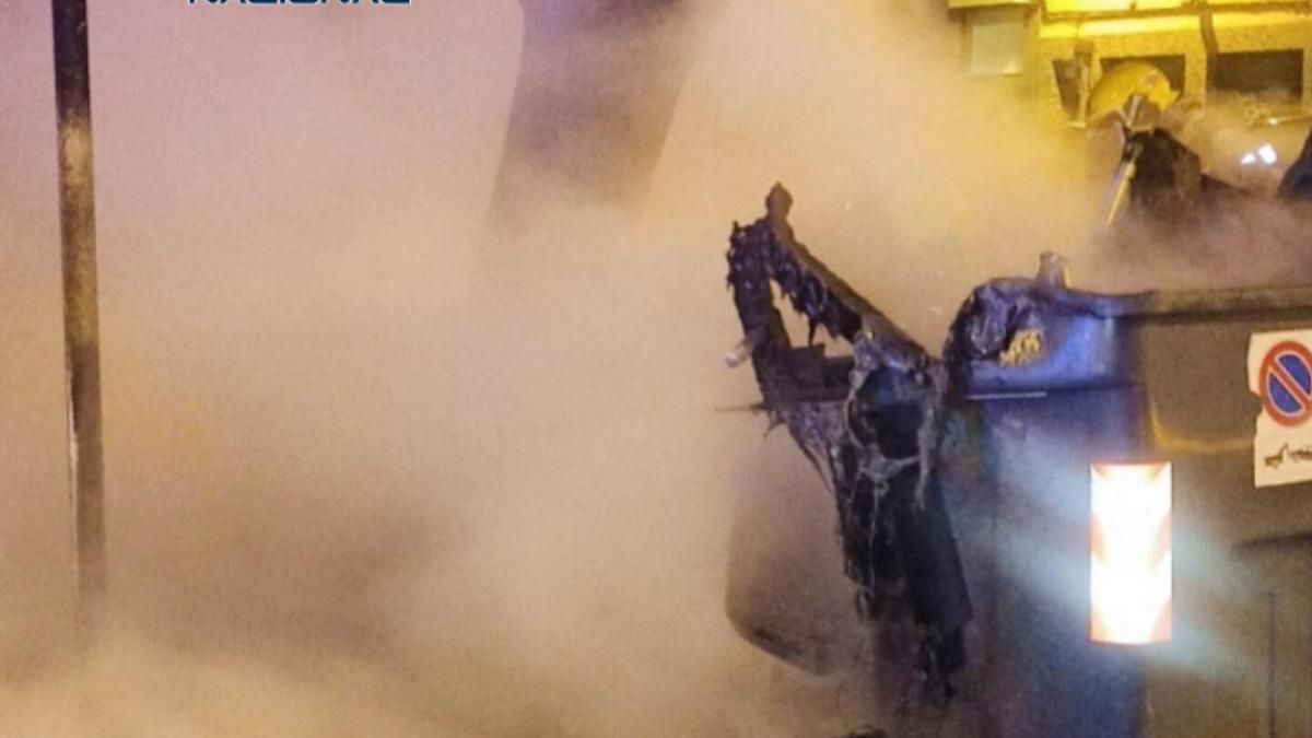 Detenido por quemar 17 contendores en el barrio del Picarral de Zaragoza