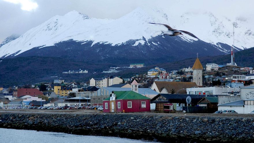 En Tierra del Fuego la luz viene con recargo por sepelio