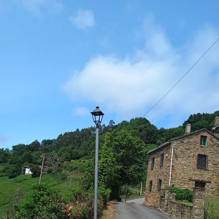 Mejoras en el alumbrado en Taramundi.