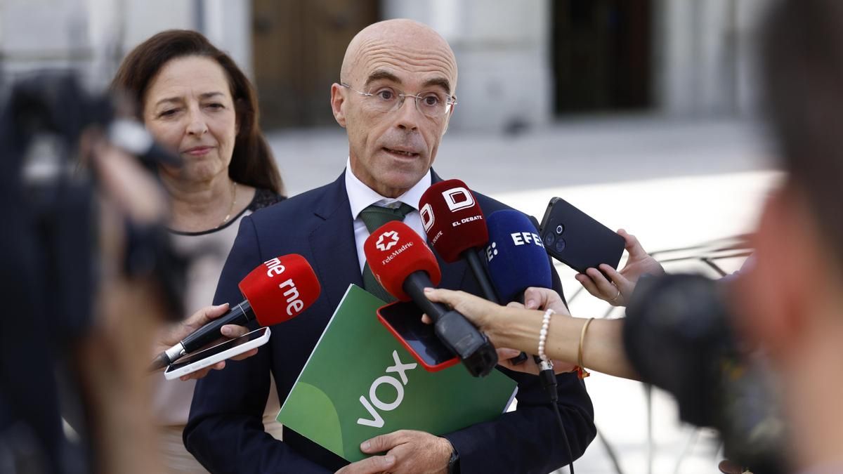 El coordinador jurídico de Vox, Jorge Buxadé, en el Tribunal Supremo en Madrid este lunes. EFE/ Rodrigo Jiménez