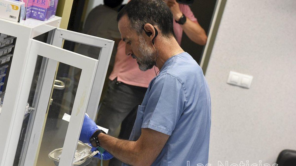 Un sanitario en el Centro de Simulación e Innovación de Cuenca
