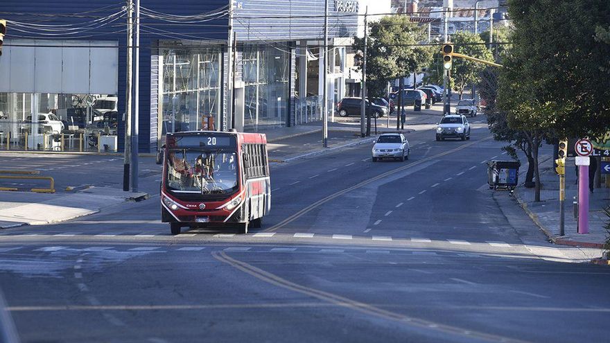 La UTA anunció nuevo paro de colectivos en el interior por tres días