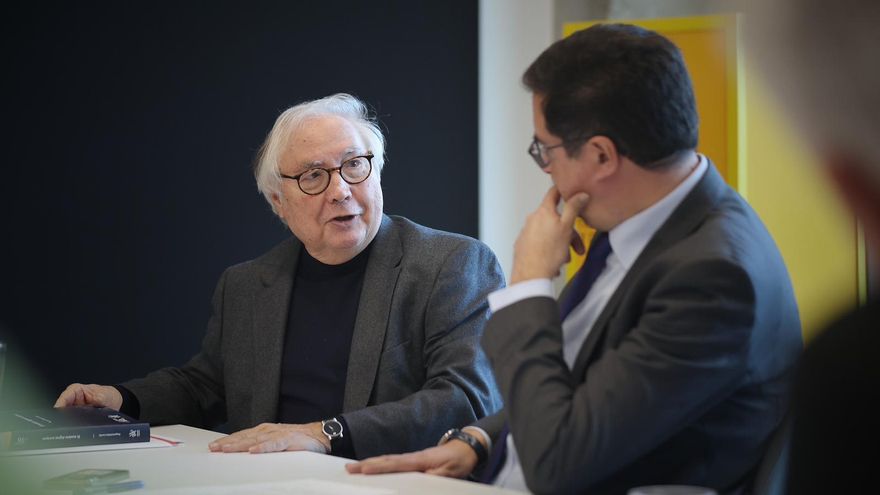 Manuel Castells: "Europa debe acelerar en inteligencia artificial, pero no como están haciendo EEUU o China"